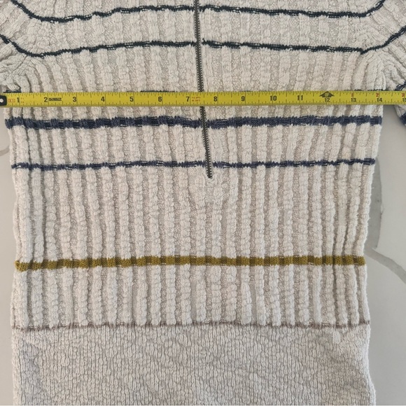 Small Free People Quarter Zip Sweater Top - Picture 5 of 5